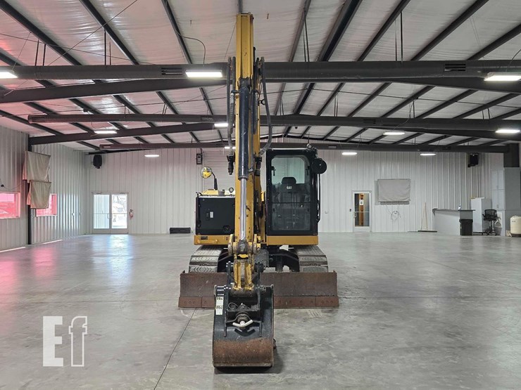 2021-caterpillar-307.5-image-7