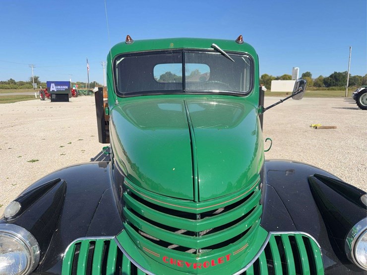 1946-chevrolet-truck-image-10