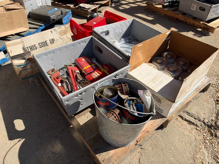 #41630-•-miscellaneous-sockets-and-wrenches,-(2)-boxes-of-weld-on-primer-image-1