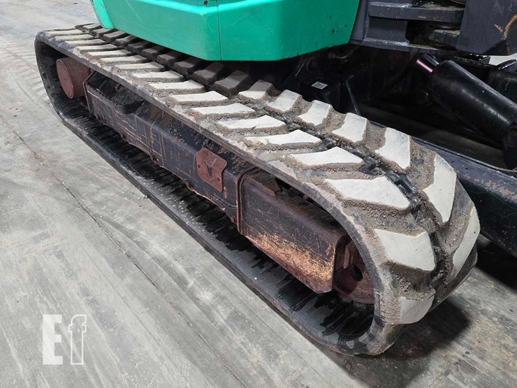 2019-jcb-85z-1-image-32