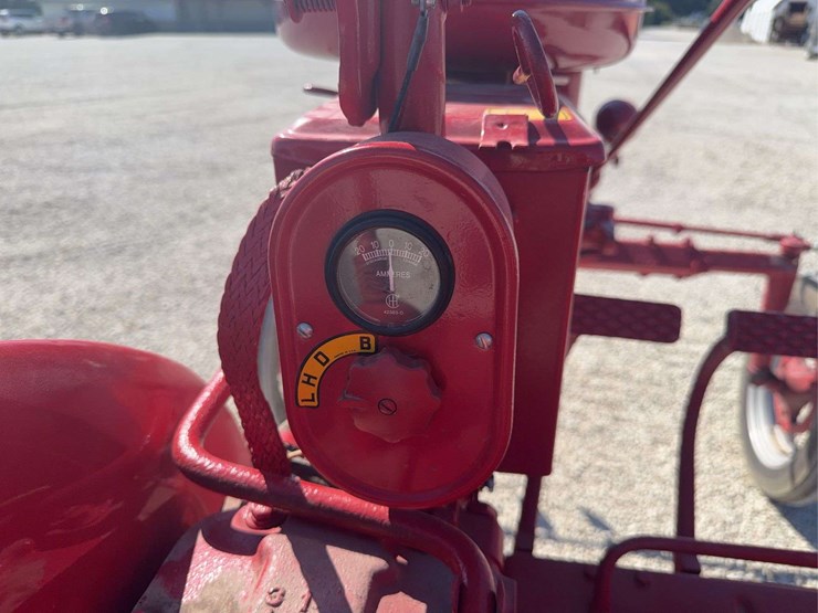farmall-av-image-45
