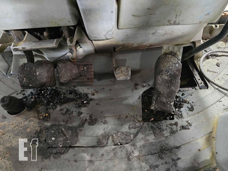 2008-caterpillar-414e-il-image-20