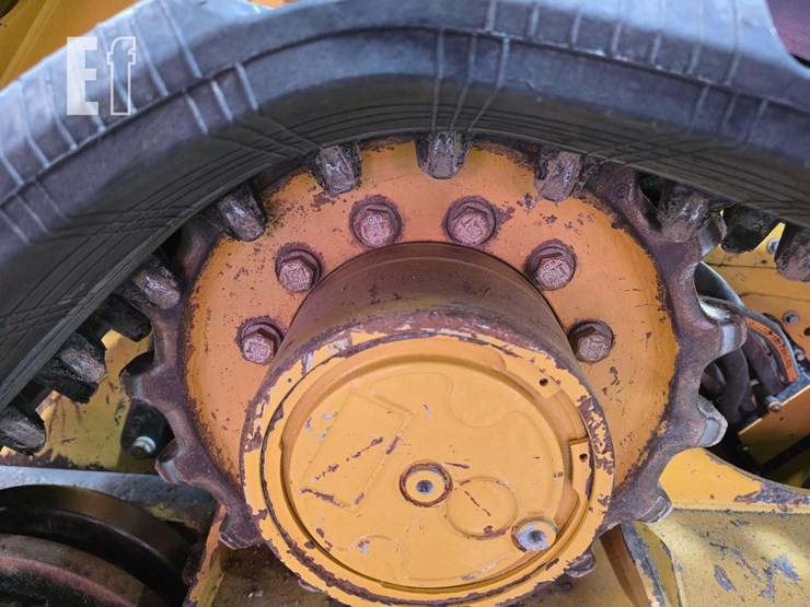 2022-caterpillar-289d3-image-35