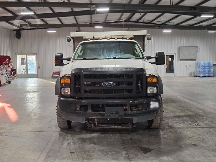 2010-ford-f550-image-7