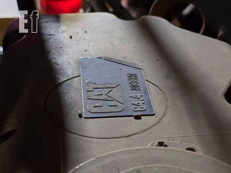 2009-caterpillar-cb64-image-26