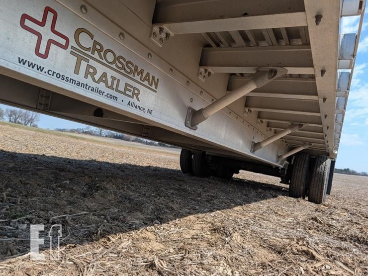 2013-crossman-gooseneck-trailer-image-11