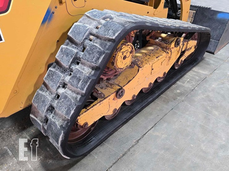 2022-caterpillar-289d3-image-38