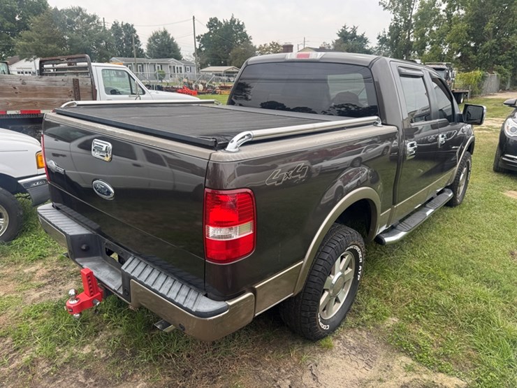 2005-ford-f-150-king-ranch-crew-cab---4wd---5.4l-v8---99,413-miles-showing---1ftpw145x5kb65378-image-3