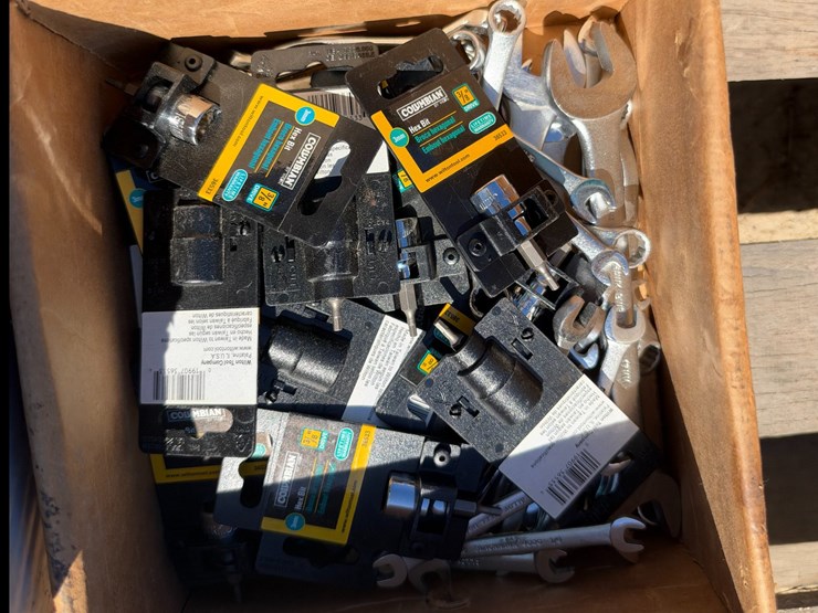 #41619-•-sockets,-wrenches,-and-new-hex-bits-image-6
