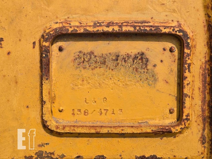 1996-caterpillar-350l-image-13