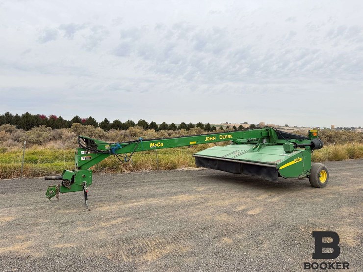 john-deere-moco-946-pull-type-swather-image-2