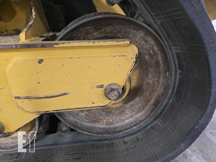 2022-caterpillar-289d3-image-30