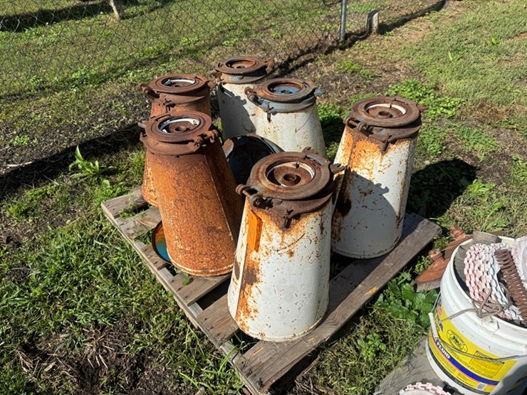 ford-planter-parts-image-1
