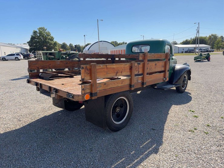 1946-chevrolet-truck-image-5