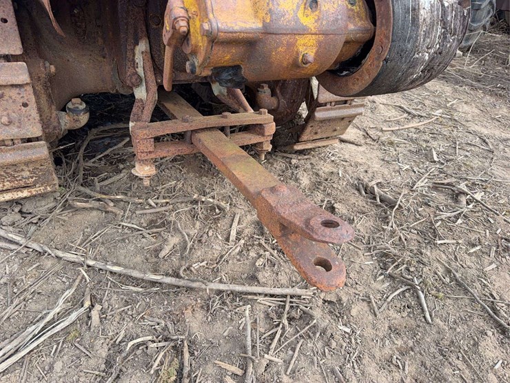 caterpillar-ten-image-30