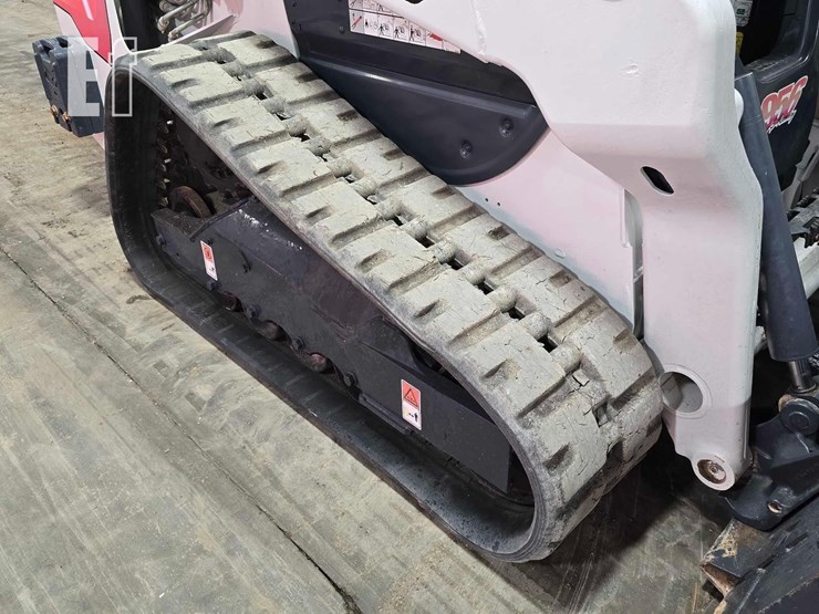 2021-bobcat-t64-image-29