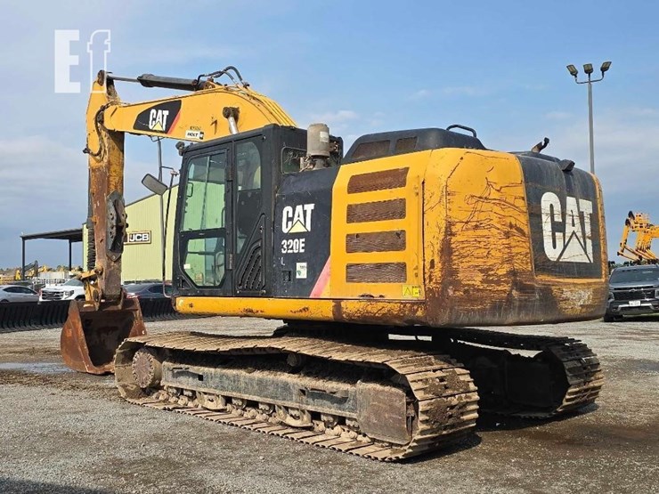 2014-caterpillar-320el-image-4