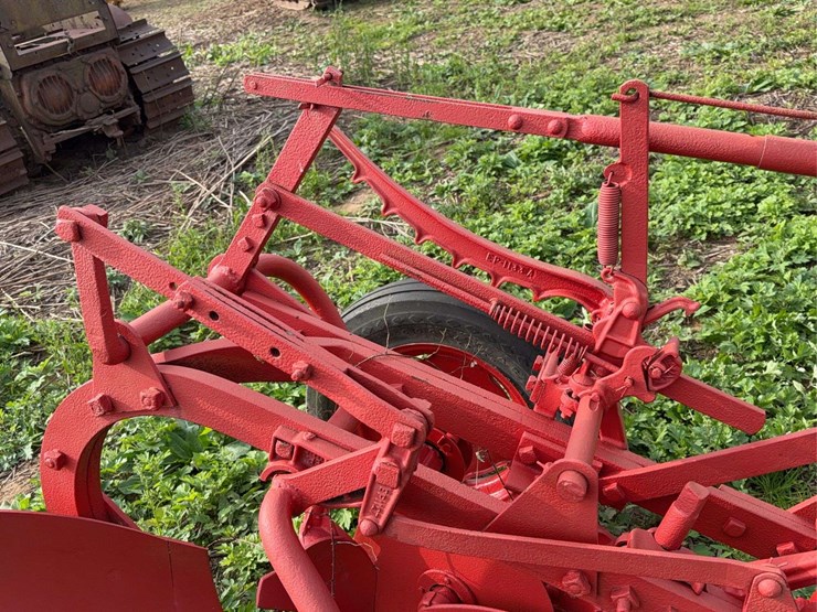 oliver-one-bottom-plow-image-10
