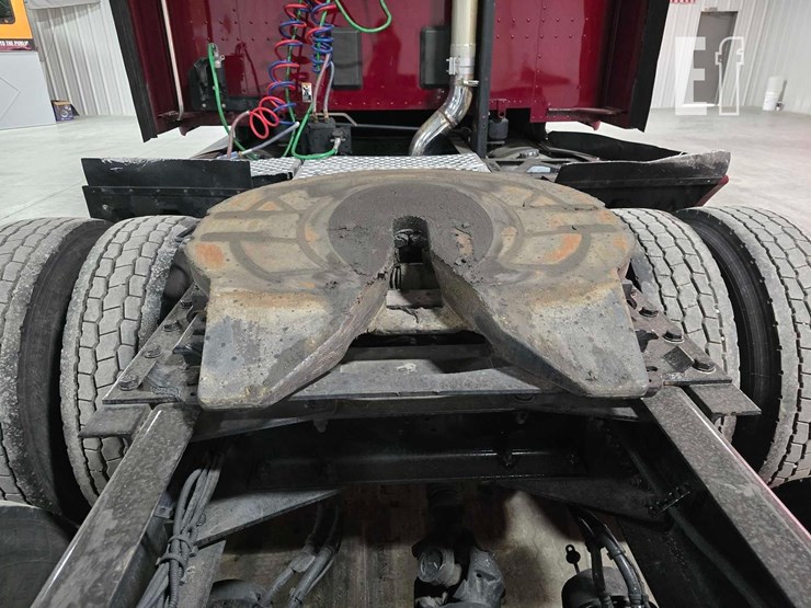 2020-kenworth-t680-image-19