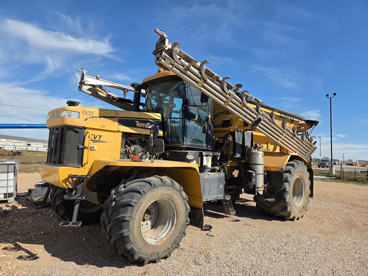 agco-terragator-tg8400-image-2