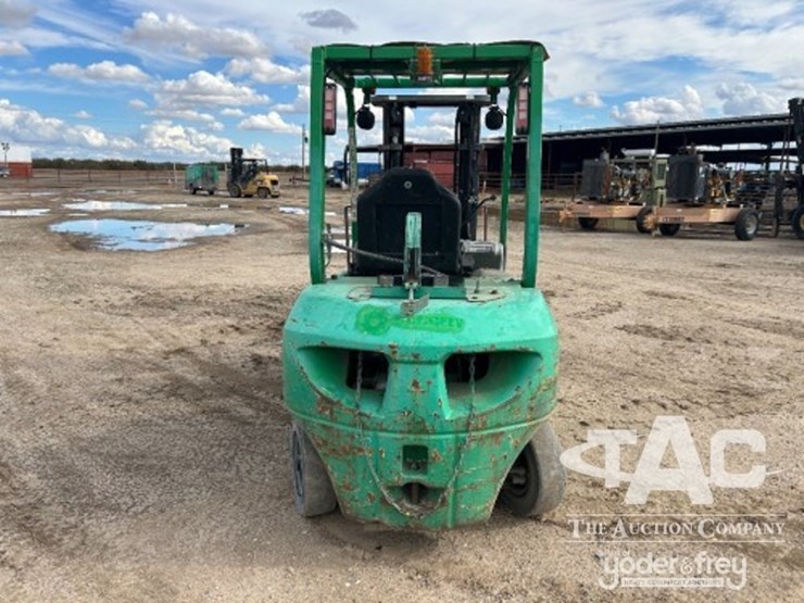 2008-komatsu-fg25t-16-image-3