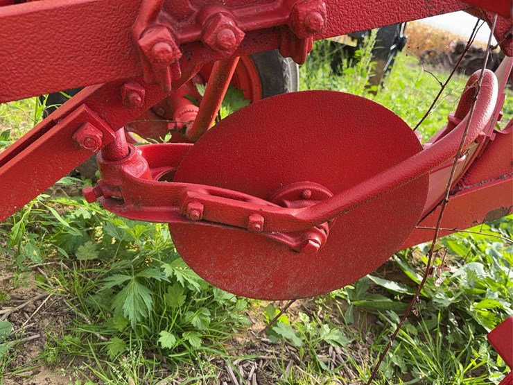 oliver-one-bottom-plow-image-23