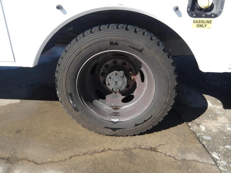 2015-ford-f450-mechanics-truck-image-8