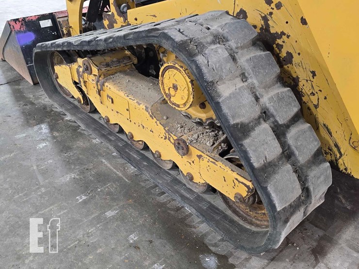2022-caterpillar-289d3-image-30