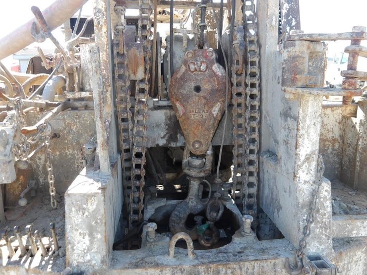 2007-sterling-l7500-drilling-rig-truck-image-17