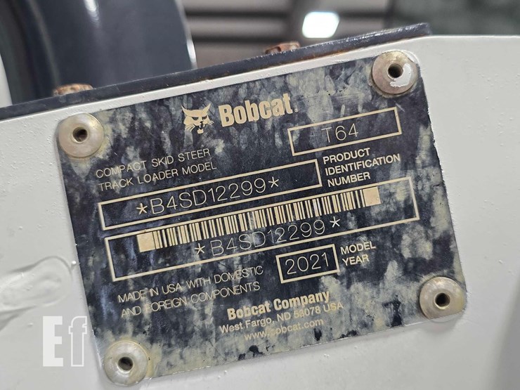 2021-bobcat-t64-image-33