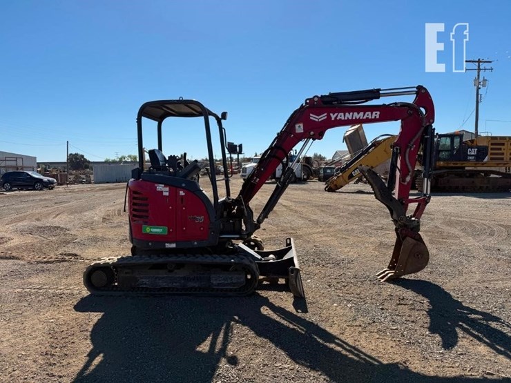 2020-yanmar-vio35-6a-image-4