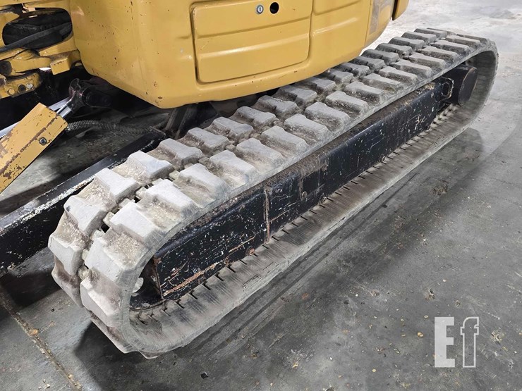 2006-caterpillar-303.5c-cr-image-24