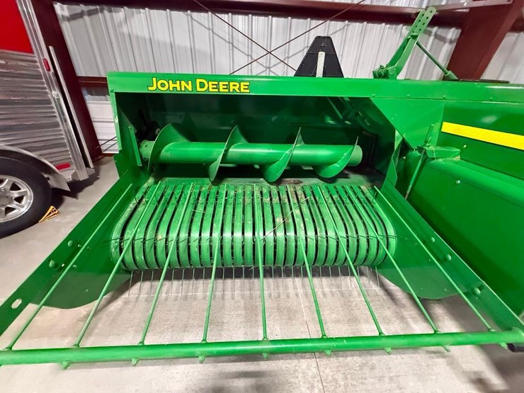 2019-john-deere-328-square-baler-image-4