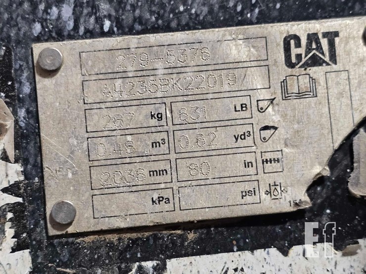 2022-caterpillar-289d3-image-13