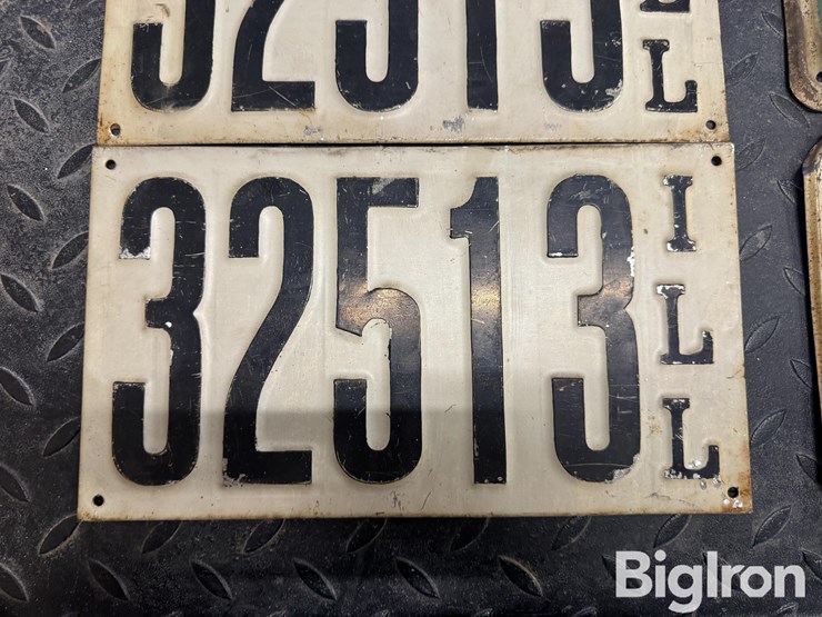 match-pair-of-il-license-plates-image-3