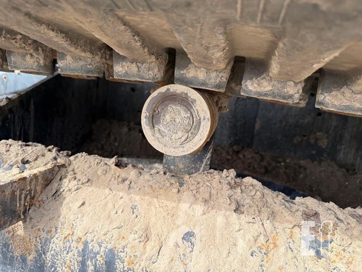 2019-jcb-85z-1-image-11