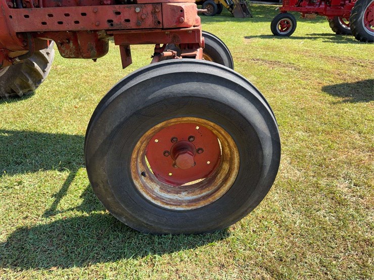 farmall-super-m-image-12
