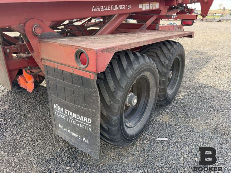 2002-proag-bale-runner-16k-bale-stacker-image-40