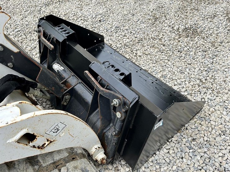 44"-gp-bucket-image-4