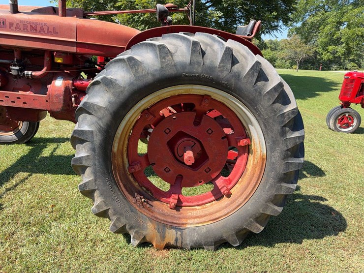 farmall-super-m-image-26