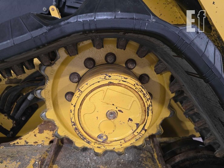 2022-caterpillar-299d3-image-29