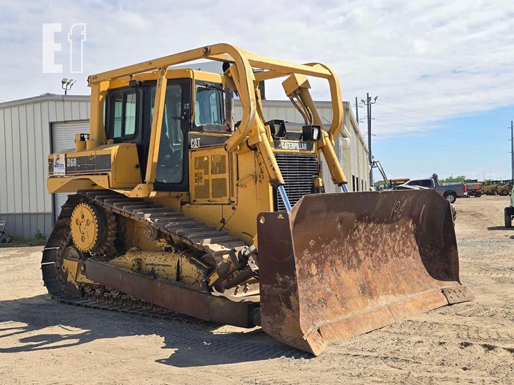 2007-caterpillar-d6r-image-2