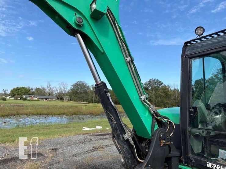 2019-jcb-85z-1-image-22