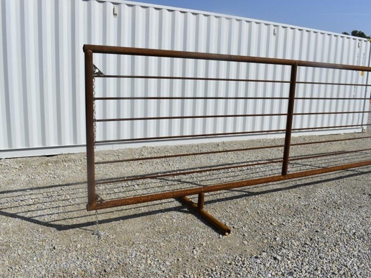 cattle-gate-24ft.-long-x-68in.-6117-image-4