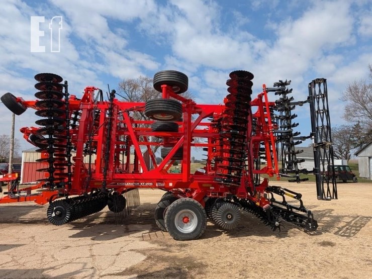 2025-kuhn-krause-8010-xt-1006-image-2