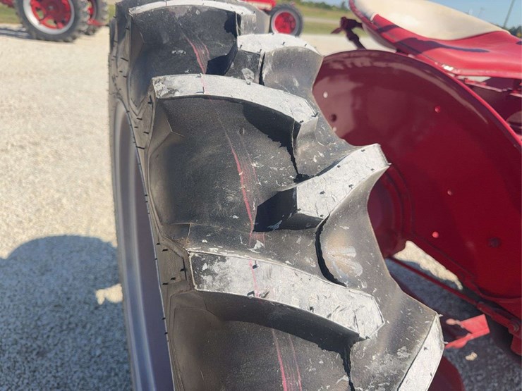 farmall-av-image-26