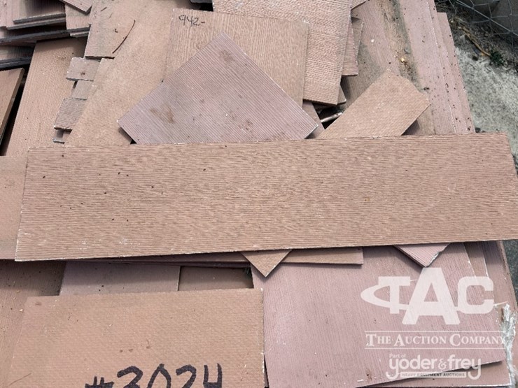 pallet-of-asst.-brick-and-pavers-image-1