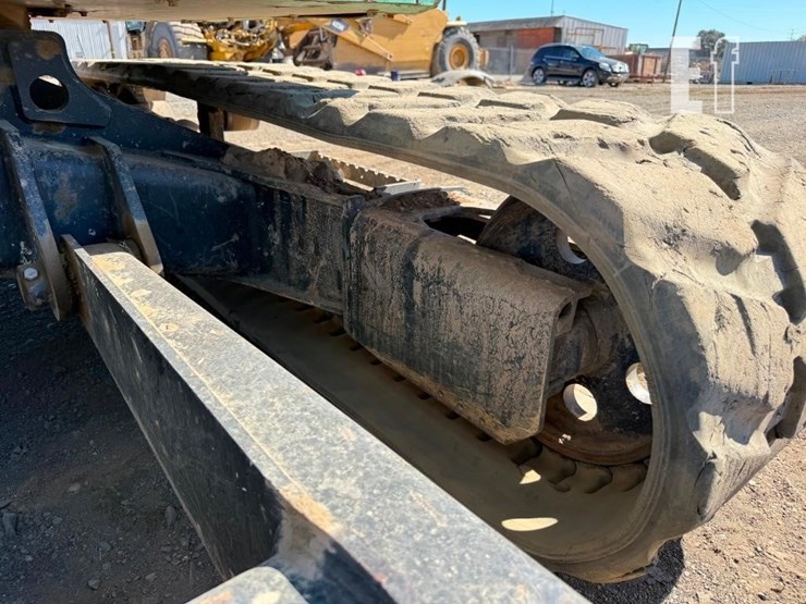2019-jcb-85z-1-image-26