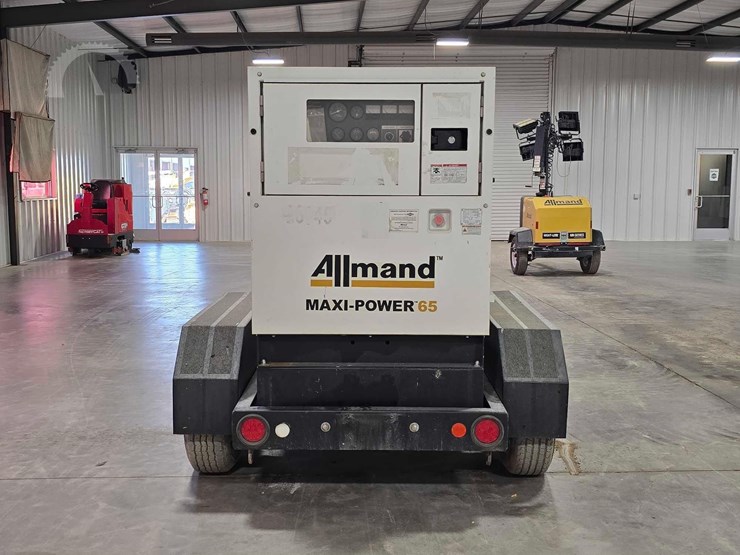 2018-allmand-bros-maxi-power-65-image-8