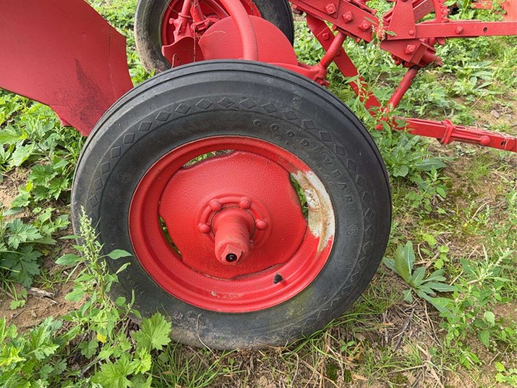 oliver-one-bottom-plow-image-13
